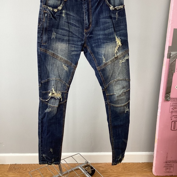 Men’s Decibel Distressed Jeans - Picture 2 of 12